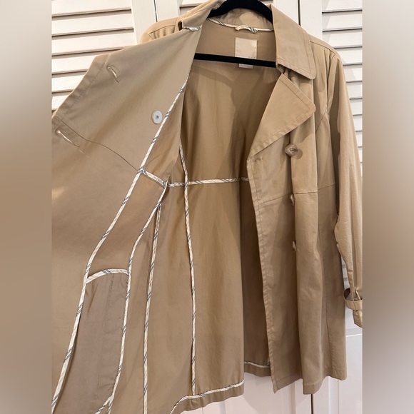 Old Navy Classic Tan Trench Coat - Picture 2 of 6